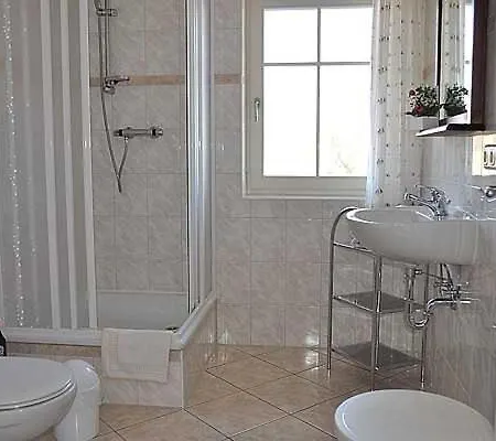 Karolas Landhus Unterm Reetdach Neu Reddevitz