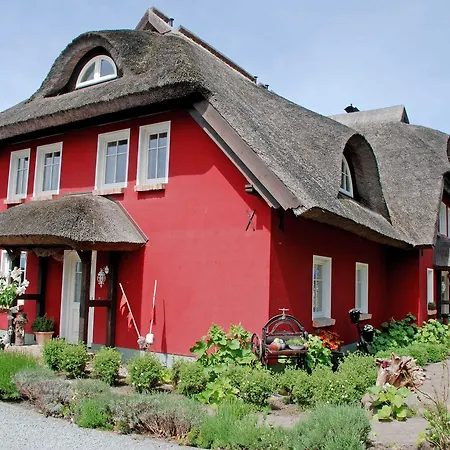 Prázdninový dům Karolas Landhus Unterm Reetdach *