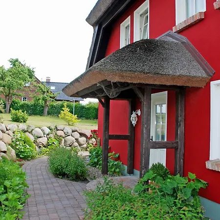 Prázdninový dům Karolas Landhus Unterm Reetdach