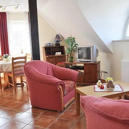 Prázdninový dům Karolas Landhus Unterm Reetdach *